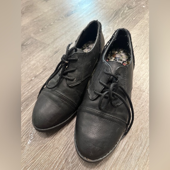 Sugar Shoes - Women’s oxfords great condition!
